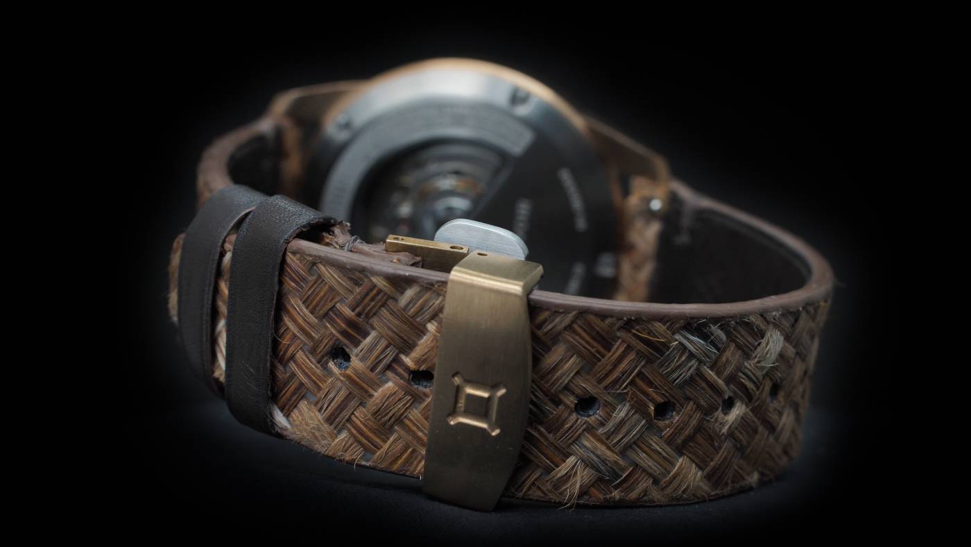 Reservoir-tiefenmesser_bronze_bracelet_plume - Europa Star watch magazine 2020