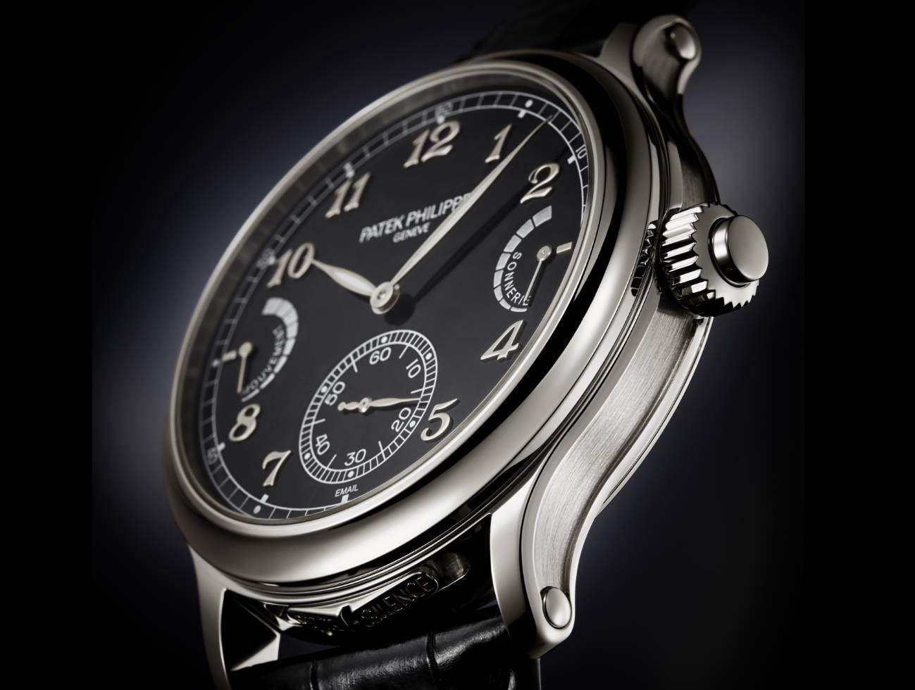 Patek_6301p_001_front_2_-_europa_star_watch_magazine_2020.