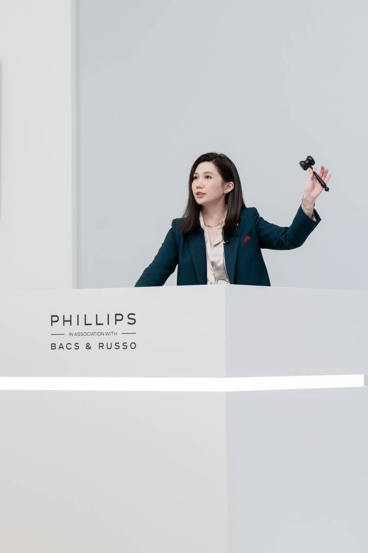 Gertrude Wong, de Phillips Watches, observa que los coleccionistas han evolucionado y se han vuelto más exigentes: “Cuando aparece una pieza excepcional, el precio habla por sí solo”.