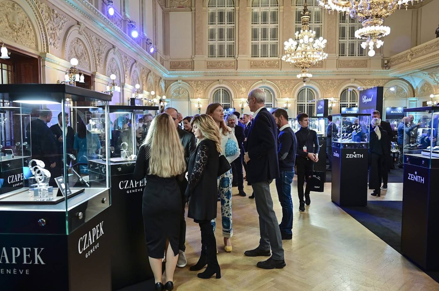 El SEW de la República Checa organizó en Octubre la feria anual de relojes en el Palacio Žofín