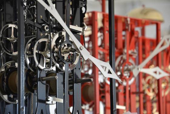 Manufacture Vuillemin, el último fabricante de movimientos de relojes de pared mecánicos de Francia