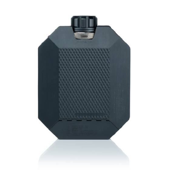 Salud al Macallan x Urwerk Flask