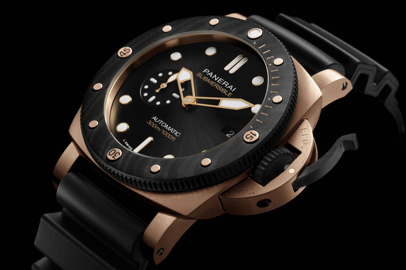 Panerai lanza el Submersible Goldtech™ OroCarbo 44mm