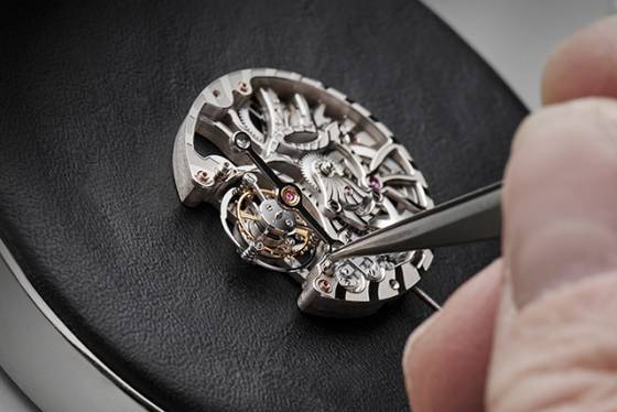 Divas' Dream Tourbillon Skeleton, la romántica visión de Bulgari de la naturaleza
