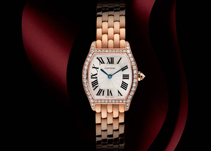 Modelo Tortue (modelo pequeño) en oro rosa con diamantes de Cartier