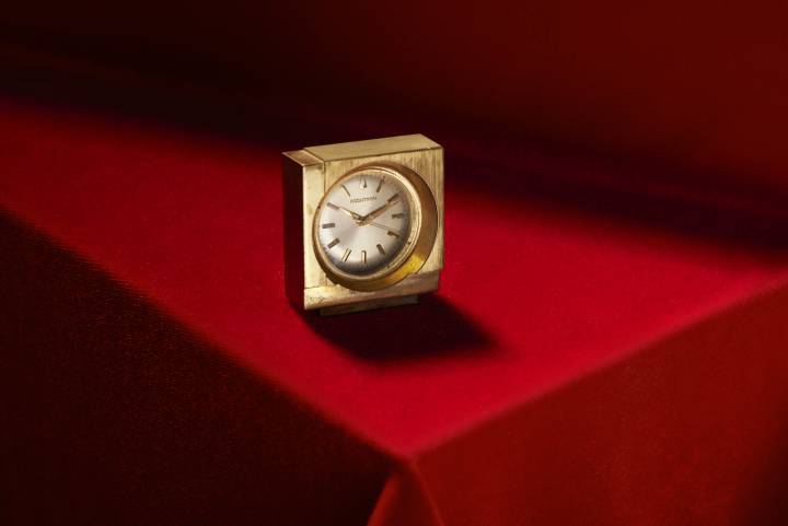 Reloj de escritorio Bulova Accutron de 1960, propiedad de Greta Garbo