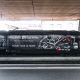 La locomotora Suiza con el nuevo anuncio de Maurice Lacroix 