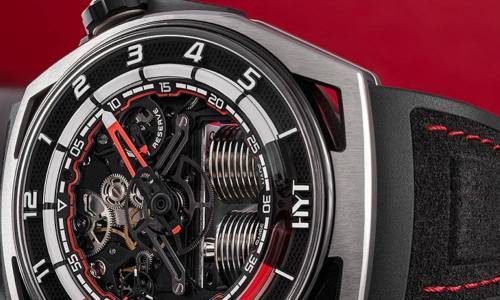 HYT presenta el Hastroid Silver Red con acabados elegantes y electrizantes