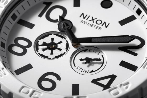 Nixon utiliza «la fuerza» para conquistar la galaxia reloj