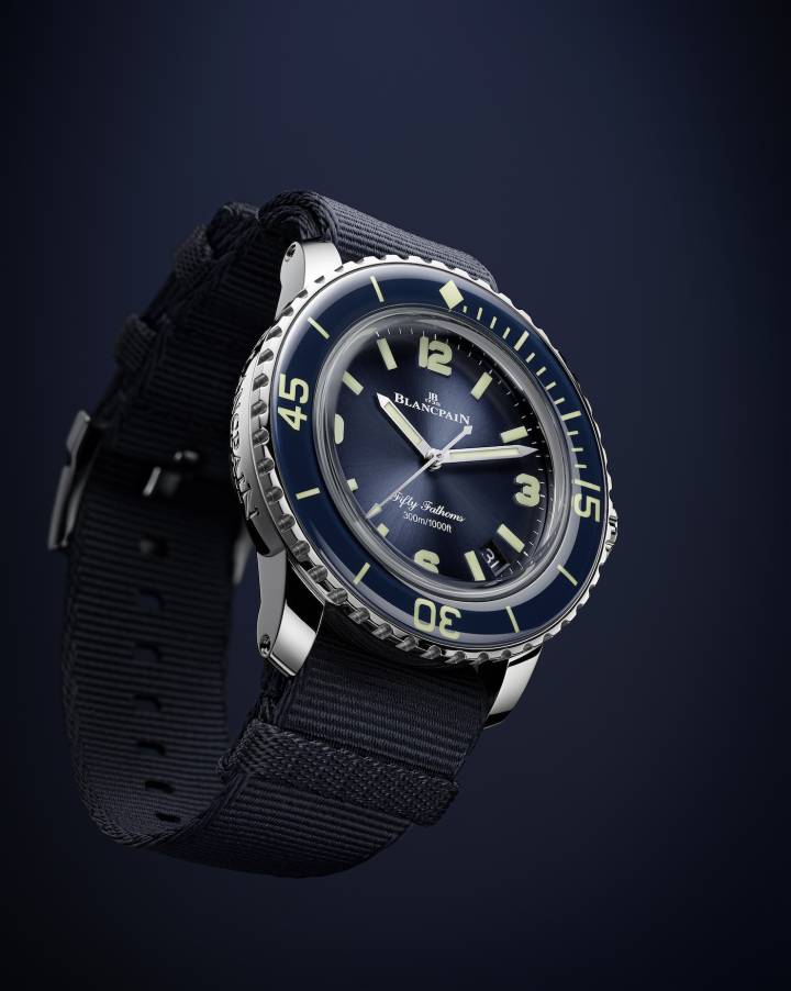 Blancpain ha creado una edición especial del Fifty Fathoms 70th Anniversary Act 1 en azul para Only Watch 2023.