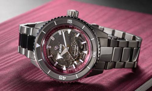 Captain Cook High-Tech Ceramic de Rado “The Pink Dial Project”
