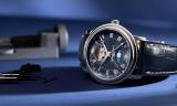 Frédérique Constant: un refinado Classics Heart Beat Moonphase Date