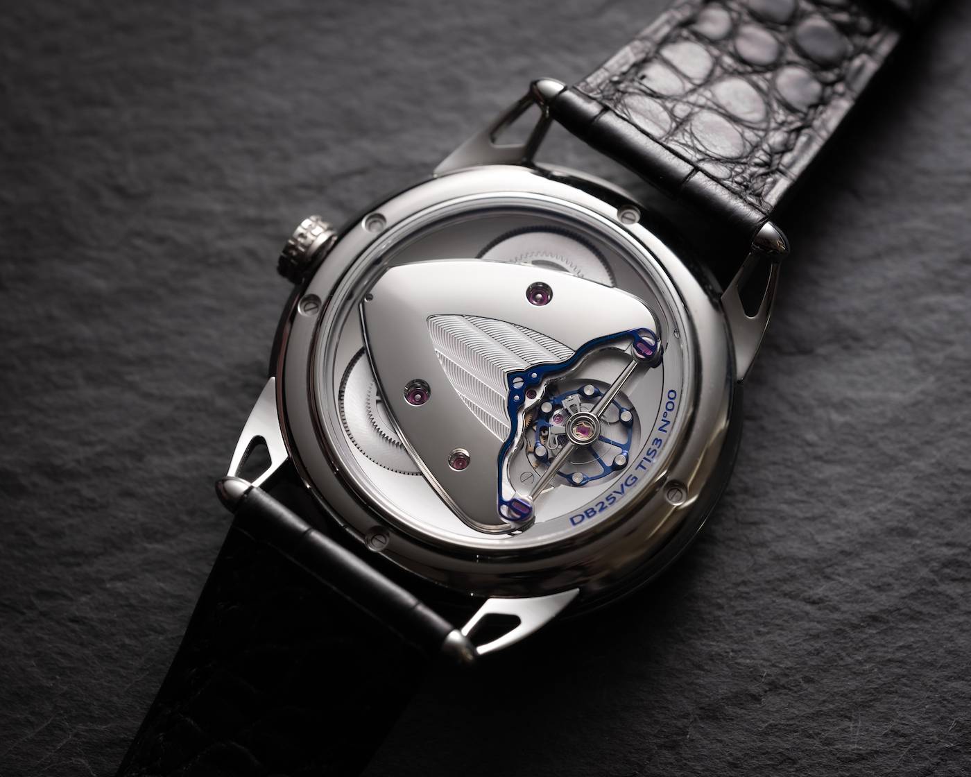 El De Bethune Starry Varius ahora con función GMT 