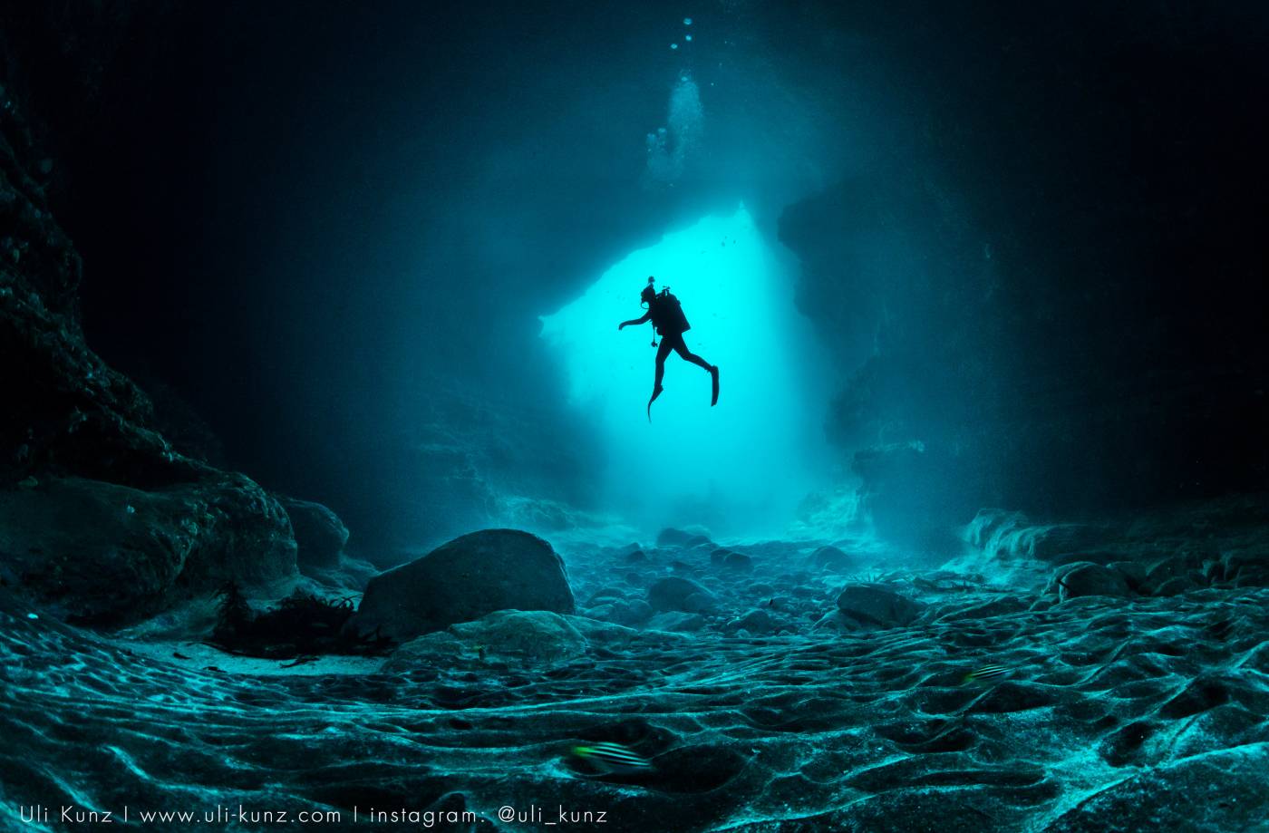 Titoni_Seascoper_600_cathedral_cave_-_europa_star_watch_magazine_2020