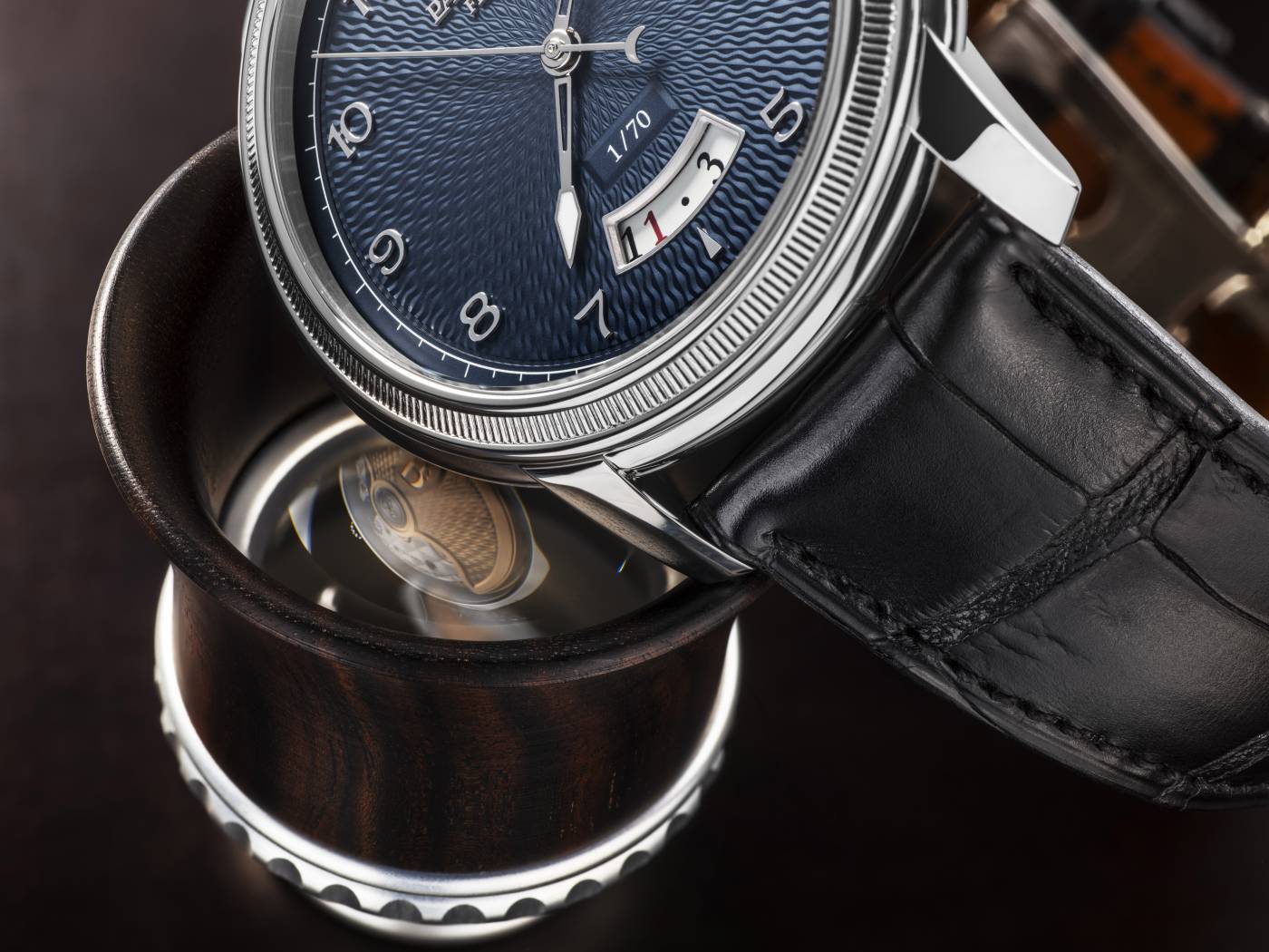 parmigiani_toric_heritage_3_-_europa_star_watch_magazine_2020