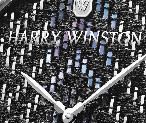 De como Harry Winston incorpora un lujoso tejido en su Midnight Collection 