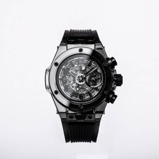 El Reloj del Día NO es el Big Bang Unico Sapphire All Black de Hublot