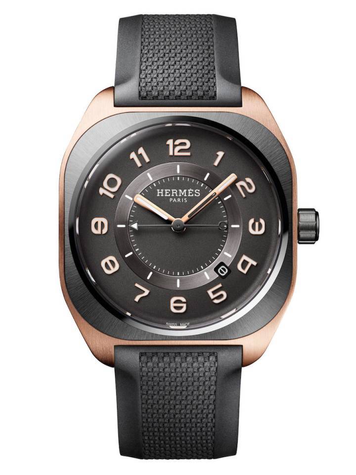 Nuevo modelo Hermès H08 combinando oro y titanio