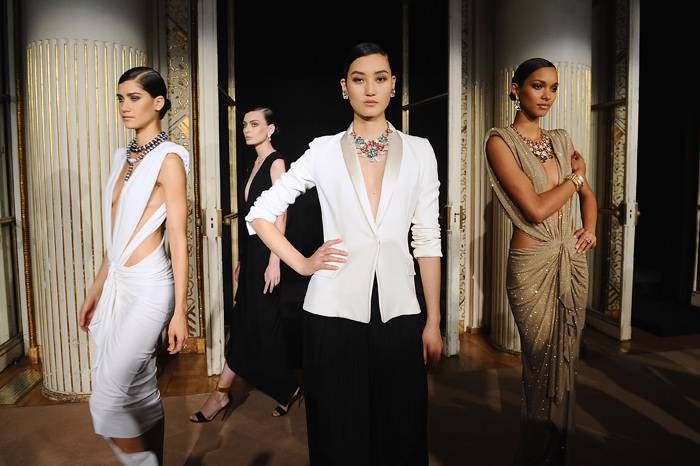 Modelos luciendo la nueva Diva Collection de Bulgari