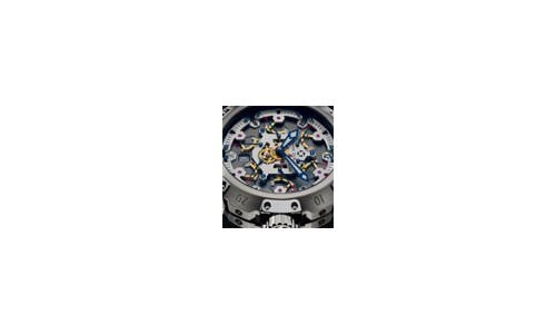 Pierre DeRoche presenta el modelo GrandCliff TNT Royal Retro 