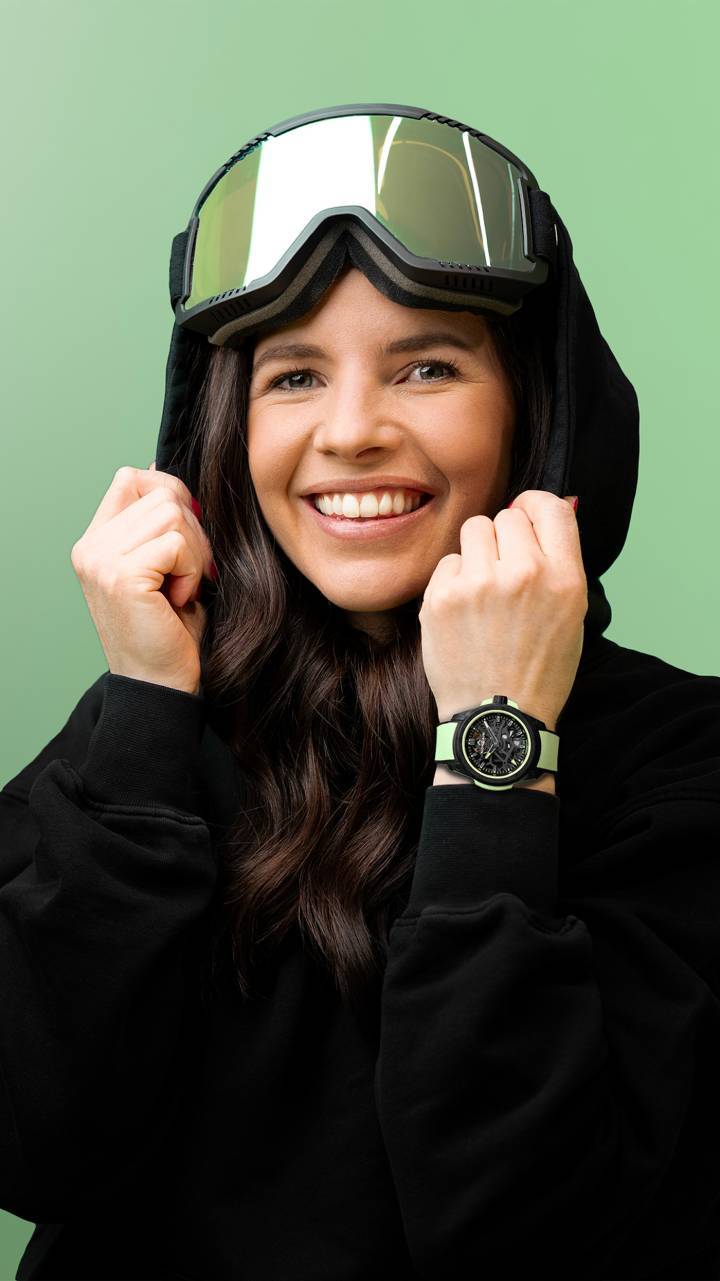 Norqain Wild One Skeleton de 39 mm se lanza con una campaña repleta de estrellas