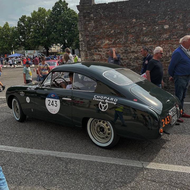 Nuestro coche: un Fiat 1100 Coupé del año 1950 con carrocería Pininfarina.