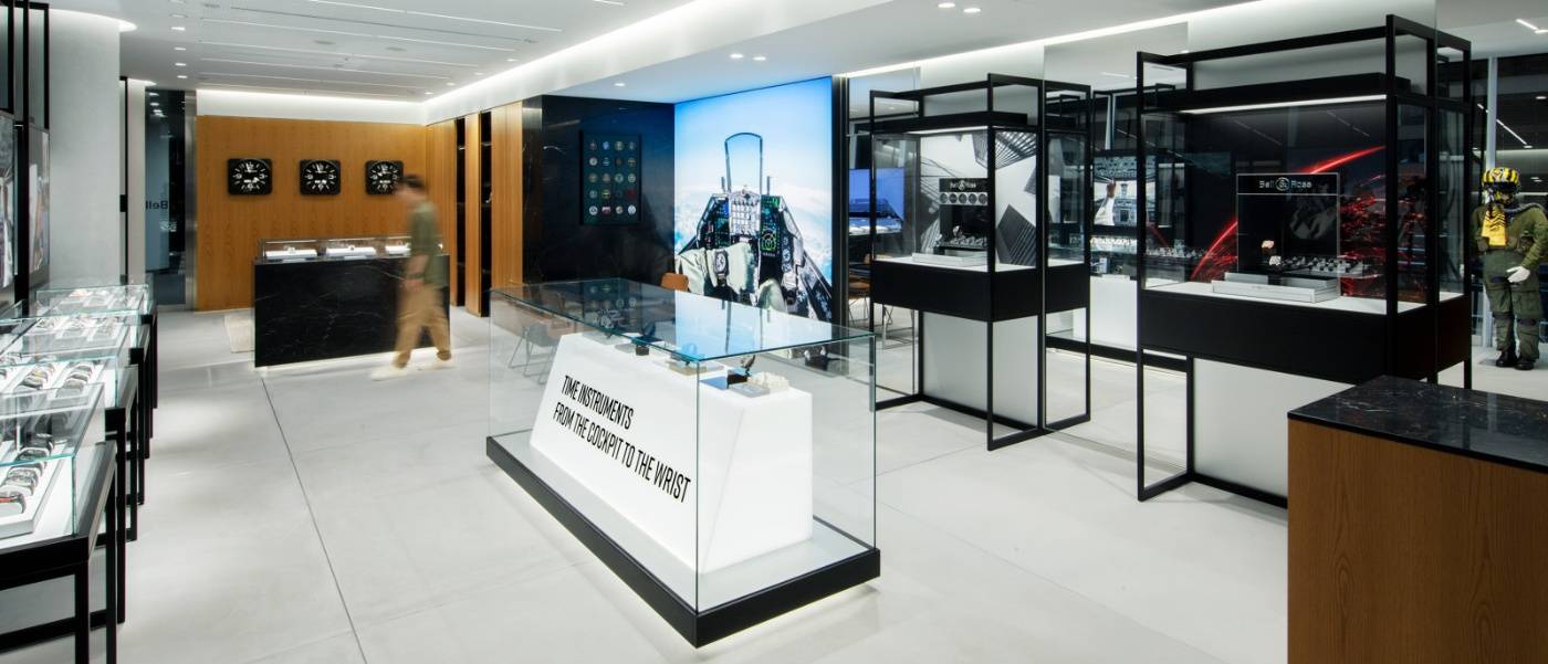 Tokio da la bienvenida a la primera boutique de Bell & Ross 