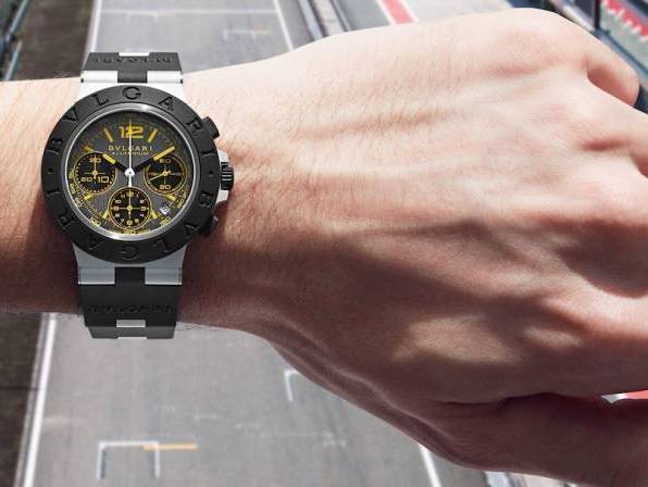 Bulgari acelera el universo Gran Turismo