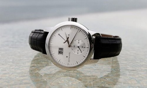 Para Zeitwinkel, el ángulo correcto tiene 273 °
