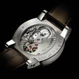 Vista trasera del Derrick Tourbillon de Louis Moinet