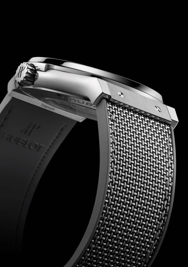 Hublot da la bienvenida a un dúo de Classic Fusion Essential Grey Volumen III