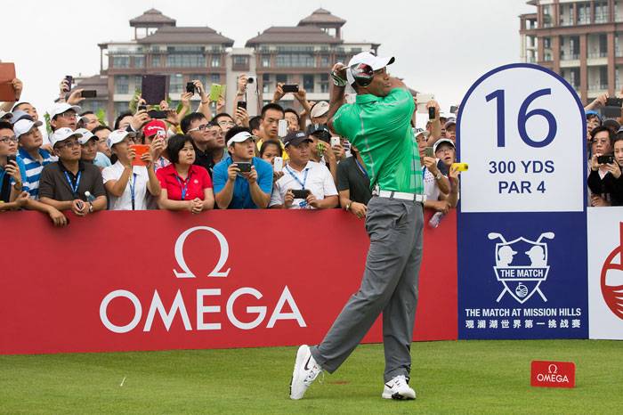 Tiger Woods jugando en Mission Hills