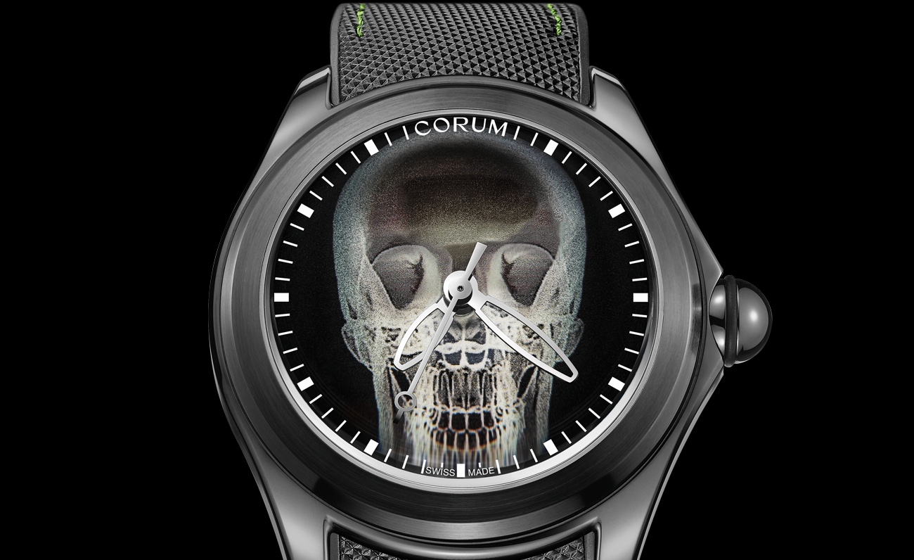 Corum lanza una versión X Ray de su reloj Bubble 