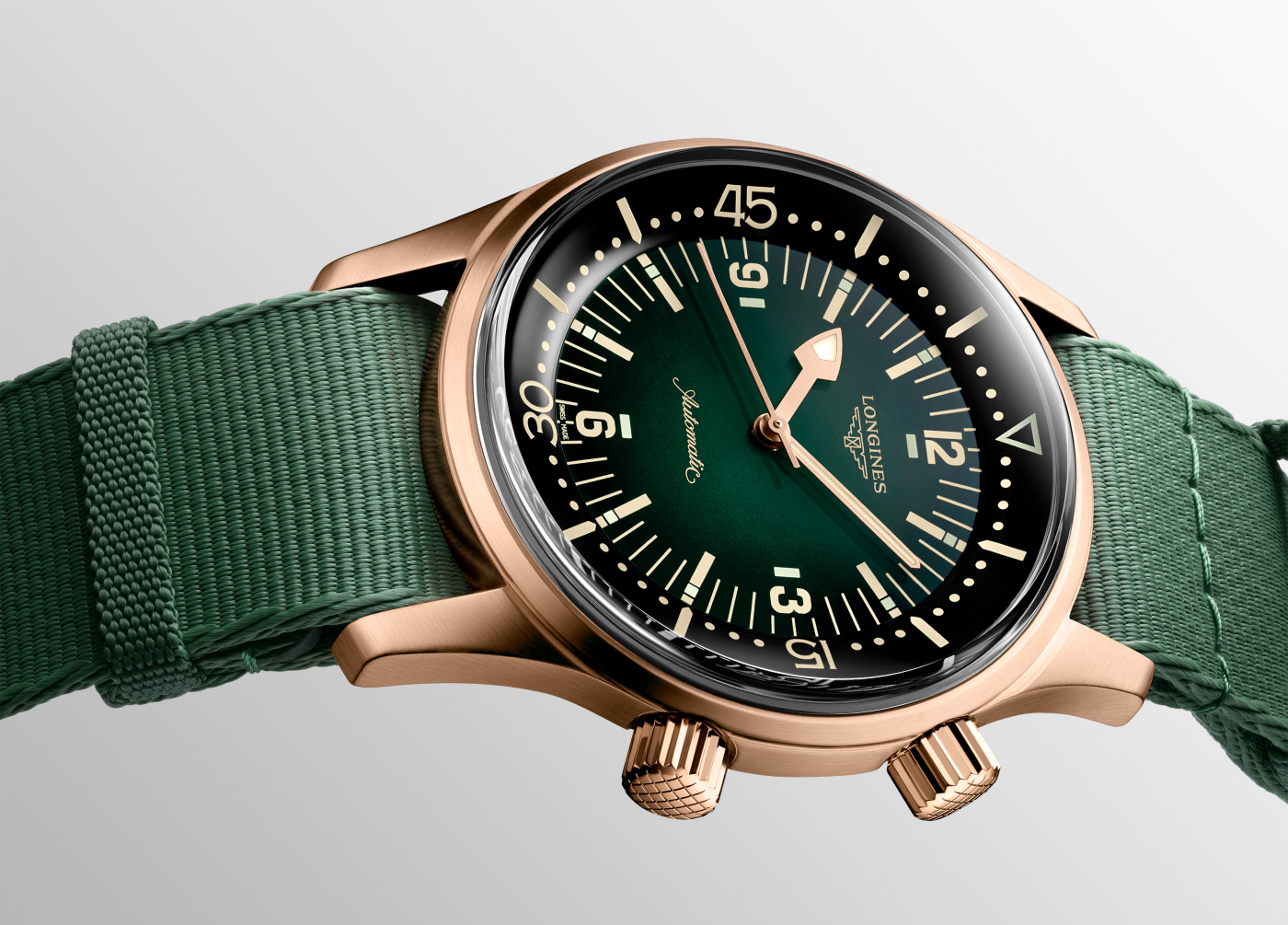 longine_diver_nato_-_europa_star_magazine_2020