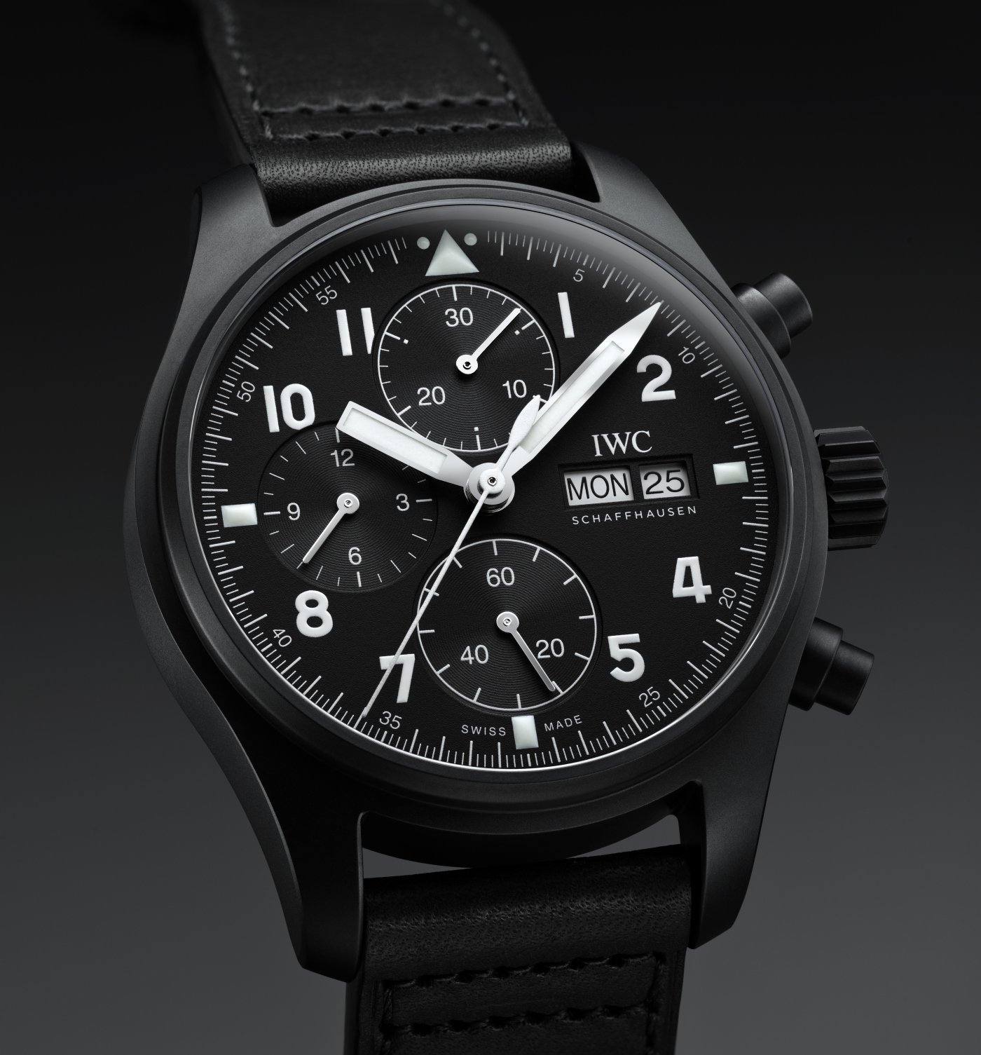 iwc_pilot_s_watch_chronograph_edition_tribute_to_3705_front-_europa_star_watch_magazine_2021