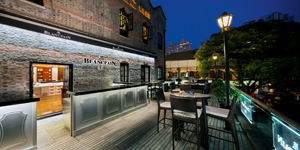 El exterior de la nueva boutique de Blancpain en Shanghai