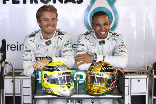 Los nuevos embajadores de IWC Nico Rosberg, izquierda, y Lewis Hamilton