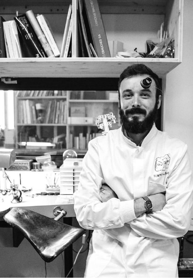 Colin de Tonnac, fundador de Semper & Adhuc