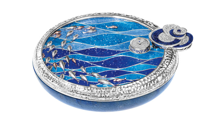 La caja Onde Mystérieuse, de la colección La Isla del Tesoro de Van Cleef & Arpels.