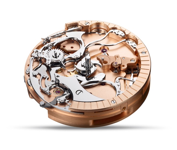 El movimiento Calibre 800 del Hommage Minute Repeater está fabricado íntegramente por Tutima.